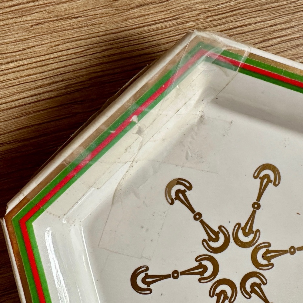 RARE Vintage 1970s Gucci Horsebit Porcelain Hexagon 4 Plate Set in Leather Case - Picture 10 of 17